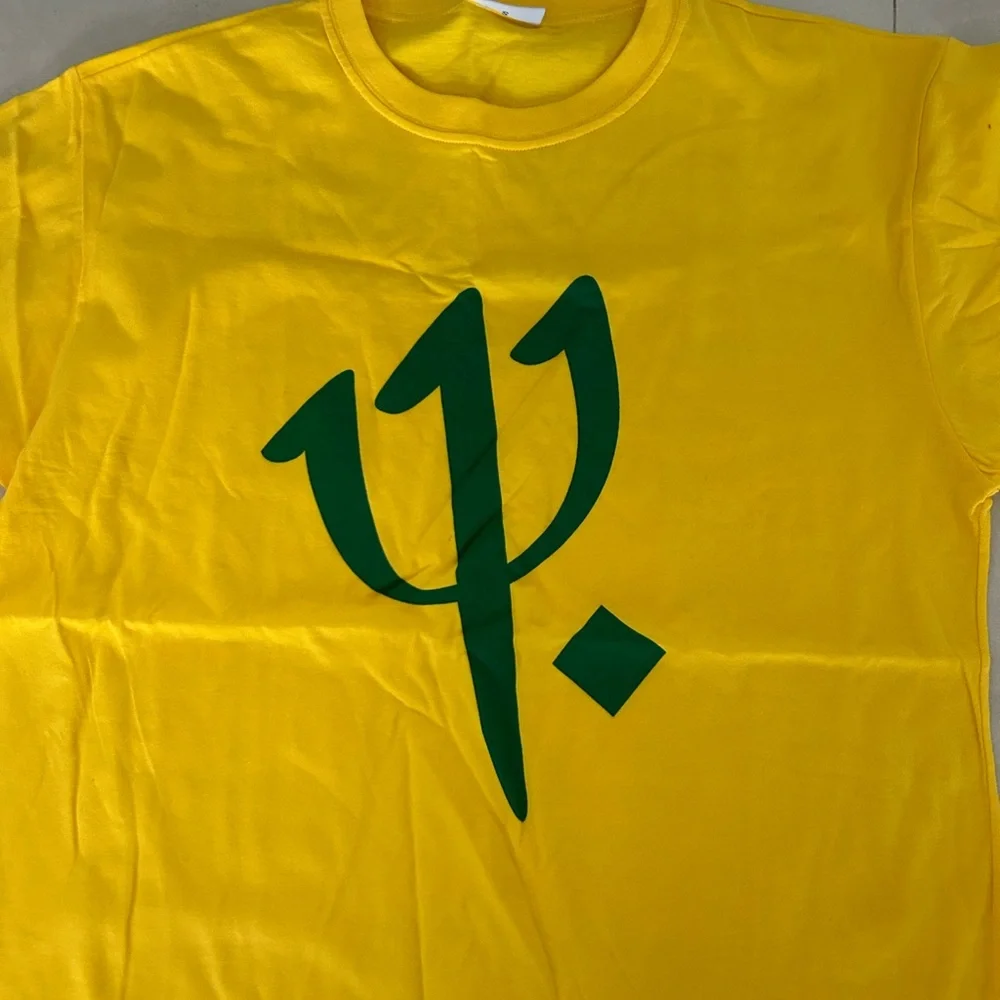 Club med Brazil NEW Yellow Graphic T-Shirt - Picture 3 of 7